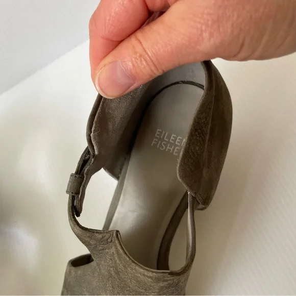 Eileen Fisher Iris Women’s Size 9 Gray Pewter Suede Open Toe Sandals Comfort - Picture 8 of 13